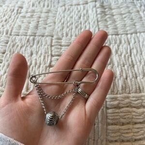Vtg Safety Pin Brooch